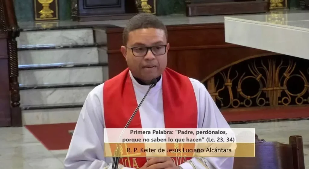 Sacerdote aboga por la aprobación de una nueva Ley de Seguridad Social en República Dominicana Sacerdote