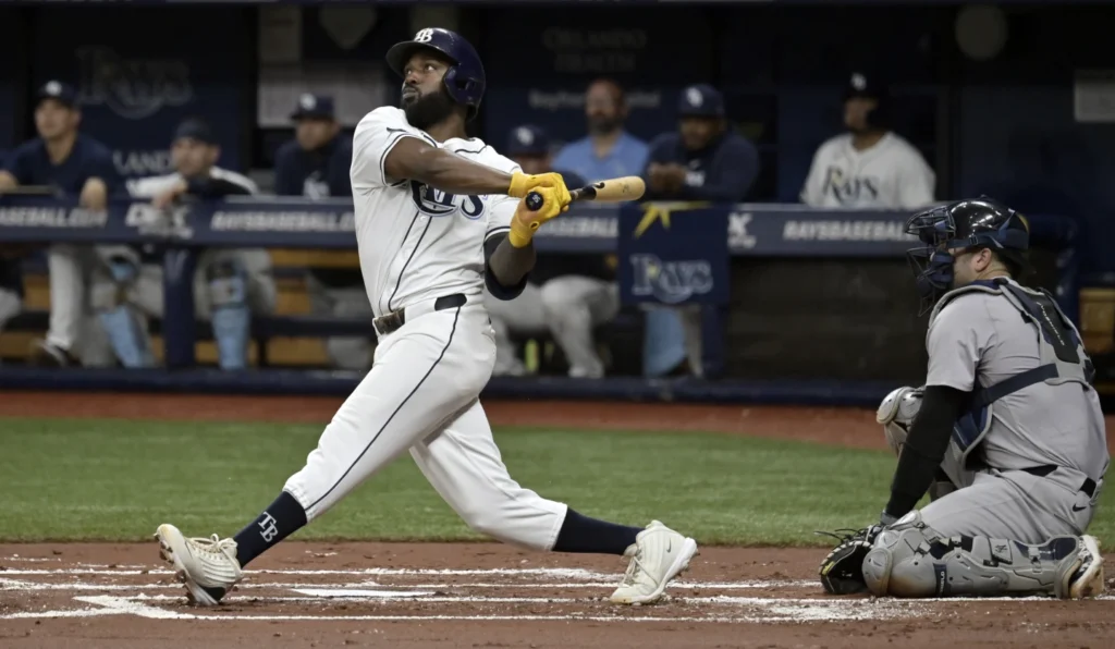 Los Rays vencen a los Yankees 5-4, Arozarena pega jonrón y gana 2 de 3 en la octava serie consecutiva sin victorias de Nueva York Randy Arozarena