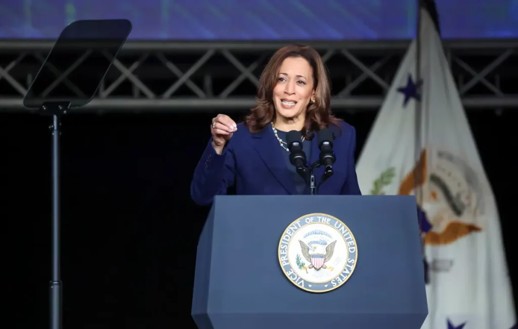 Comienza la votación para designar oficialmente a Kamala Harris como candidata demócrata Kamala Harris