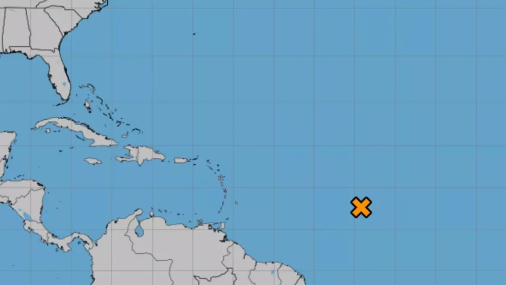 Disturbio tropical en el Atlántico puede convertirse en ciclón tropical