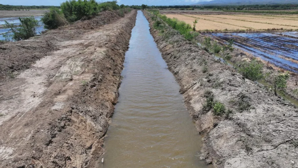 sistema de riego Cañeo