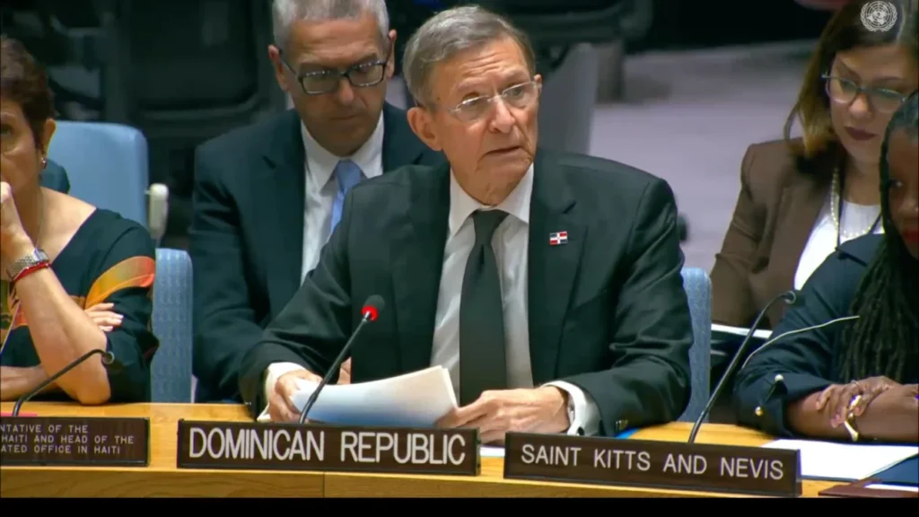 Canciller Roberto Álvarez