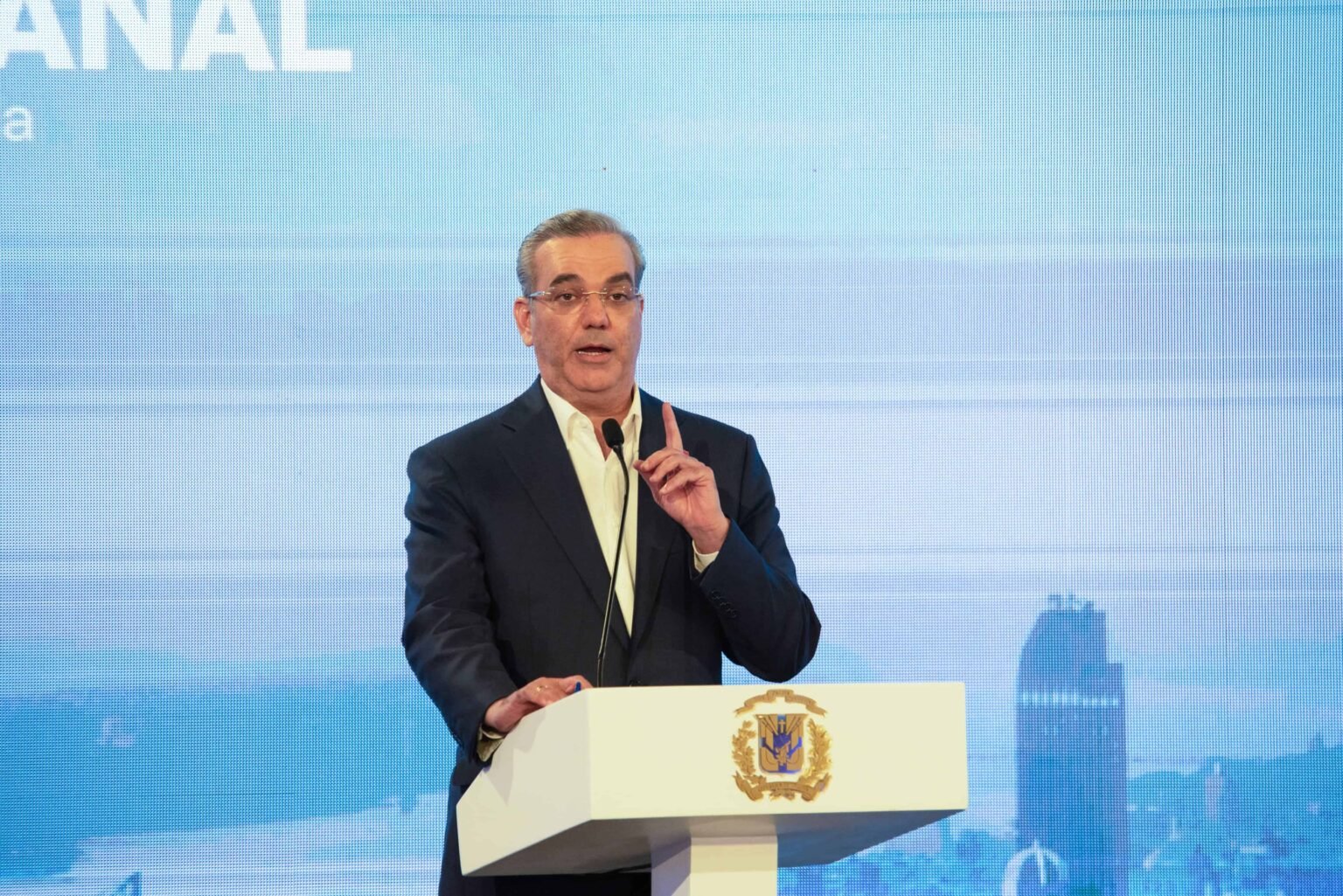 Abinader encabeza este lunes LA Semanal