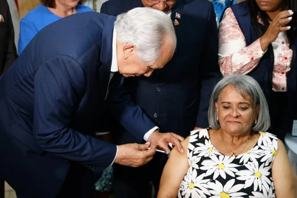 MSP inicia jornada de vacunación contra la influenza vacunación