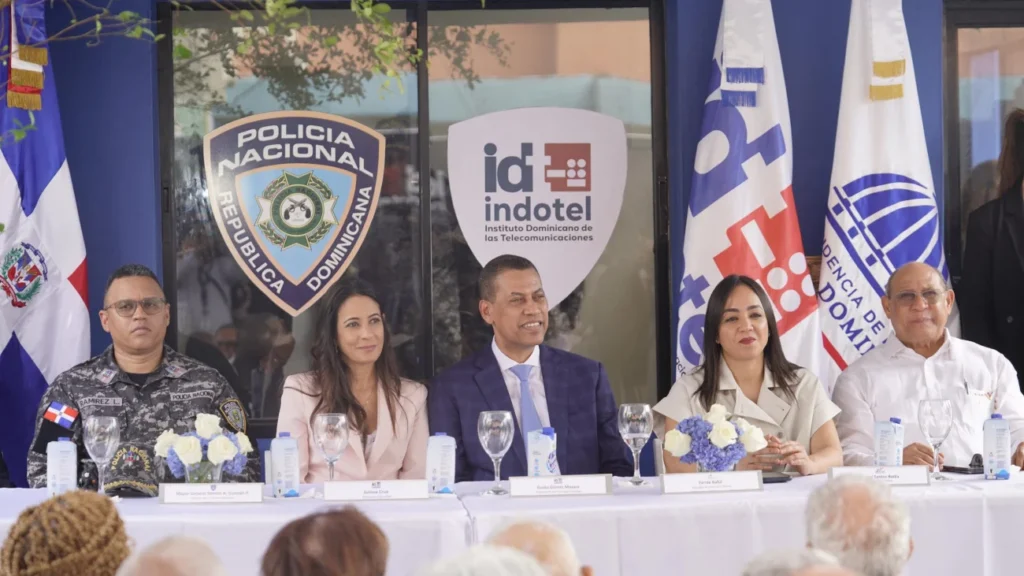 Gobierno inicia primera fase del proyecto “Destacamentos Conectados”, en Cristo Rey Cristo Rey