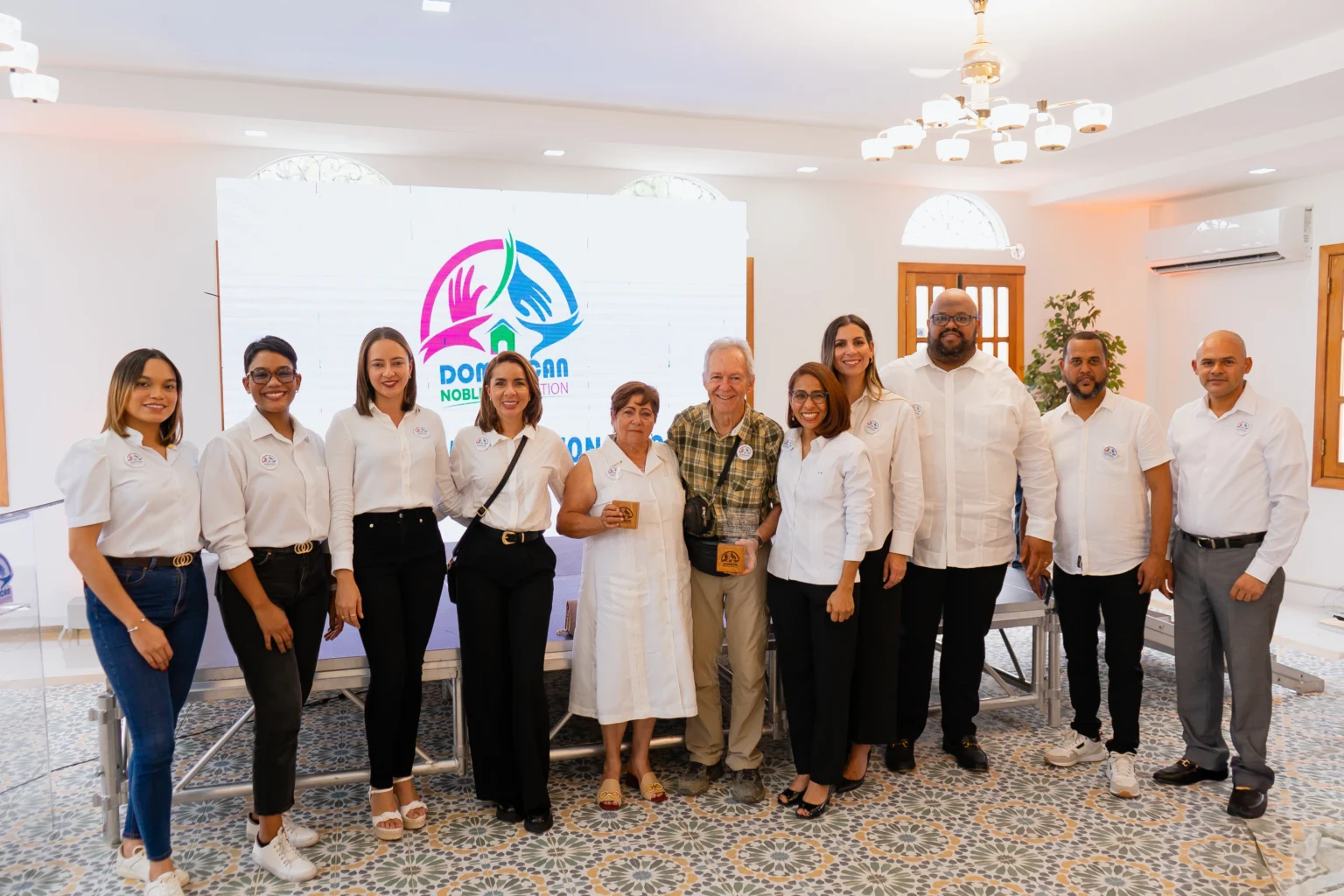 Dominican Noble Foundation celebra 20 años de impacto en San José de Ocoa y reconoce a María Ramona Rodríguez Peña (Mercedes) Dominican Noble Foundation