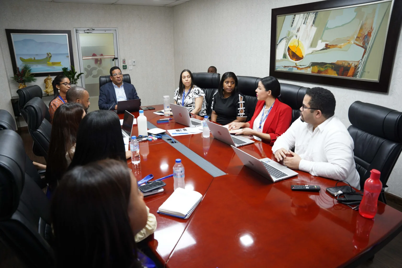 DGCP prepara anteproyecto para regular régimen de concesiones DGCP