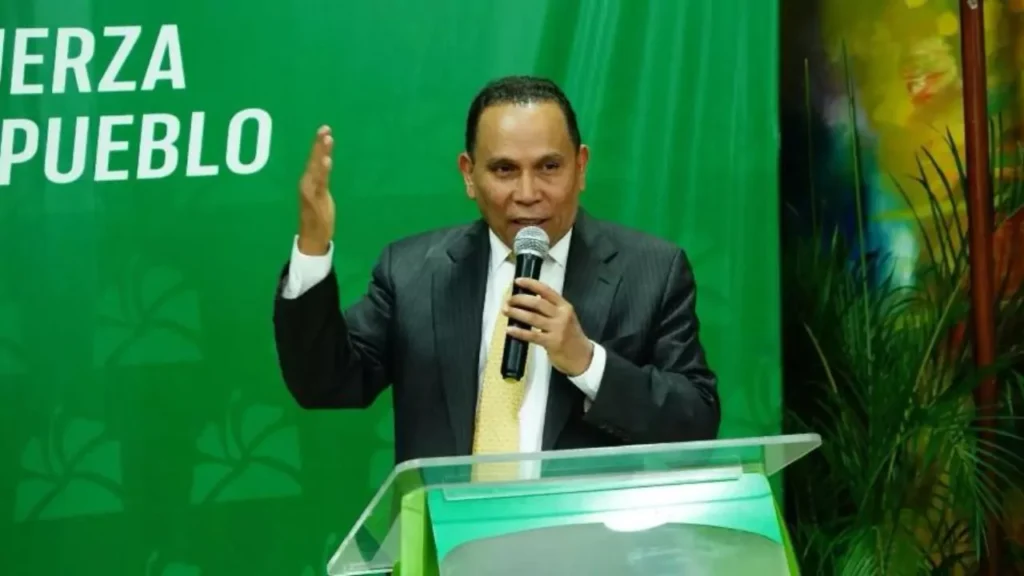 Radhamés Jiménez: “A la gente se está cayendo a pedazos por altos precios de la comida”