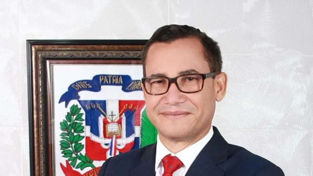 Eddy Olivares es designado nuevo ministro de Trabajo Eddy Olivares