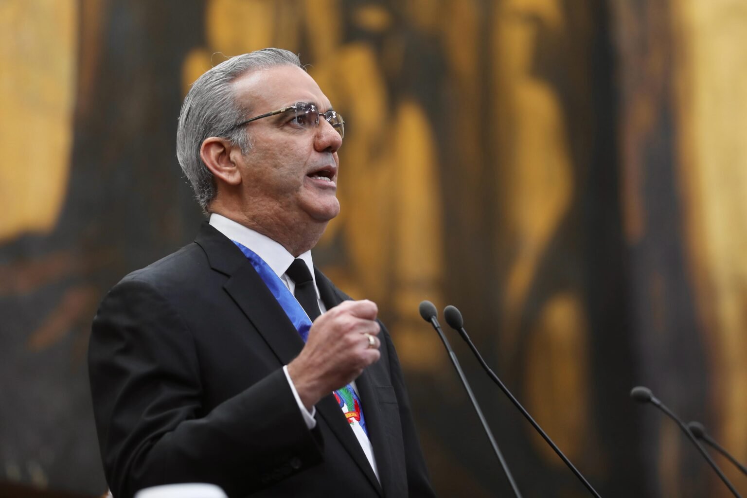 Presidente Abinader llama a los dominicanos a construir juntos el futuro de la nación