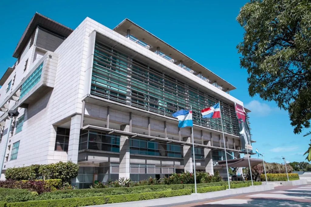 Operación Guepardo: desmantelan red de estafa electrónica y lavado de activos en el país Operación Guepardo: desmantelan red de estafa electrónica y lavado de activos en el país