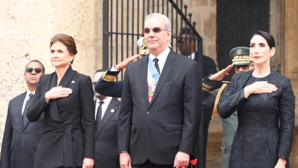Presidente Abinader asiste al tedeum por el 181 aniversario de la Independencia Nacional Presidente Abinader