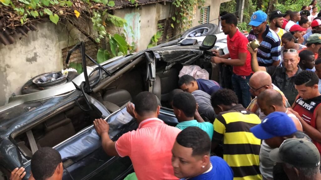 Accidentes de tránsito dejaron casi 20 muertos en el fin de semana en R.D.