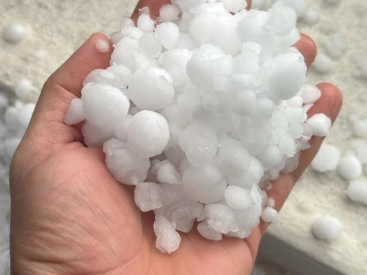 Madrid pasa del horno al hielo en horas