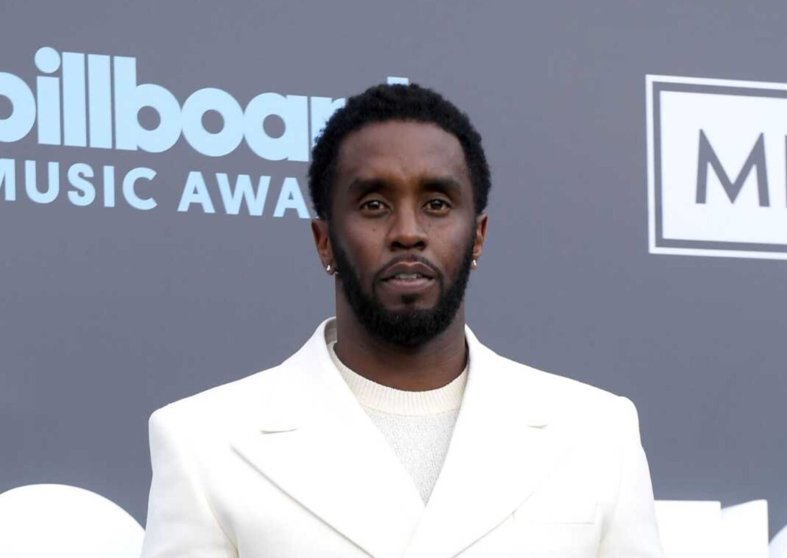 Diddy cumple su condena en prisión federal de Nueva Jersey