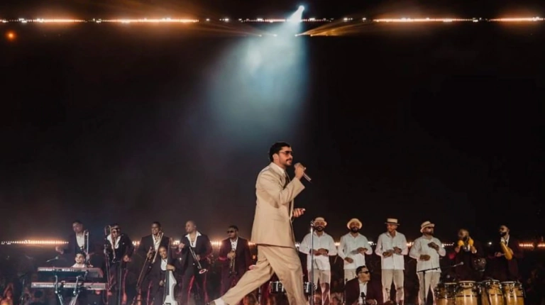 Bad Bunny inaugura en RD su gira mundial “Debí tirar más fotos” Bad Bunny