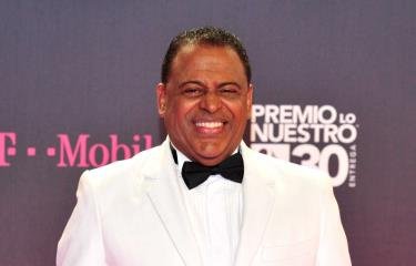 Wilfrido Vargas rinde homenaje a Rubby Pérez en concierto gratis de Rauw Alejandro