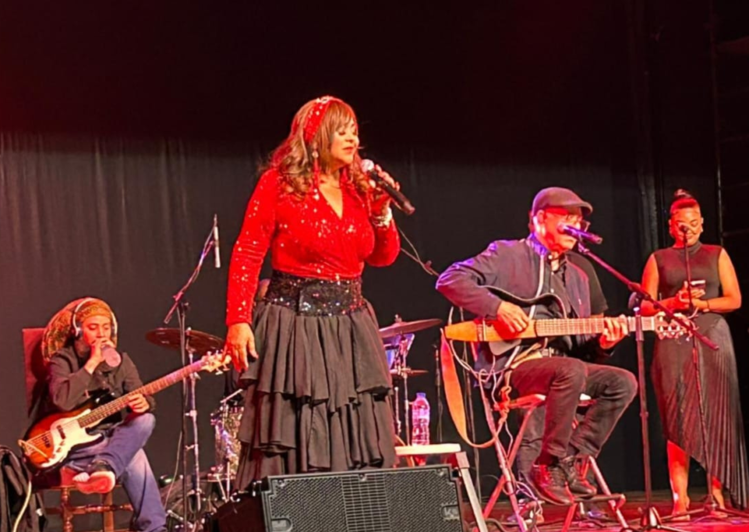 Manuel Jiménez vuelve a los escenarios junto a Jacqueline Estévez