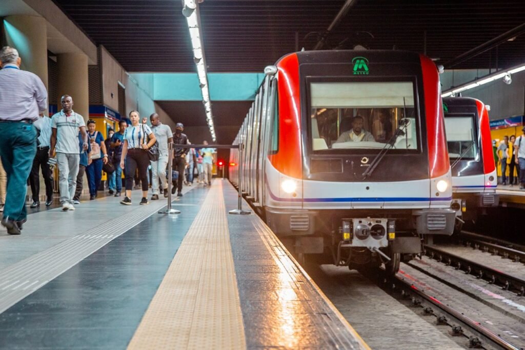 Metro y Teleférico de Santo Domingo extienden horario por Juegos Centroamericanos